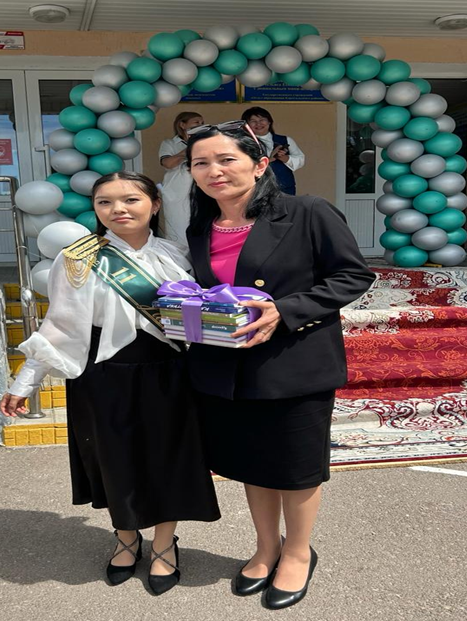 "Мектепке кітап сыйла!"